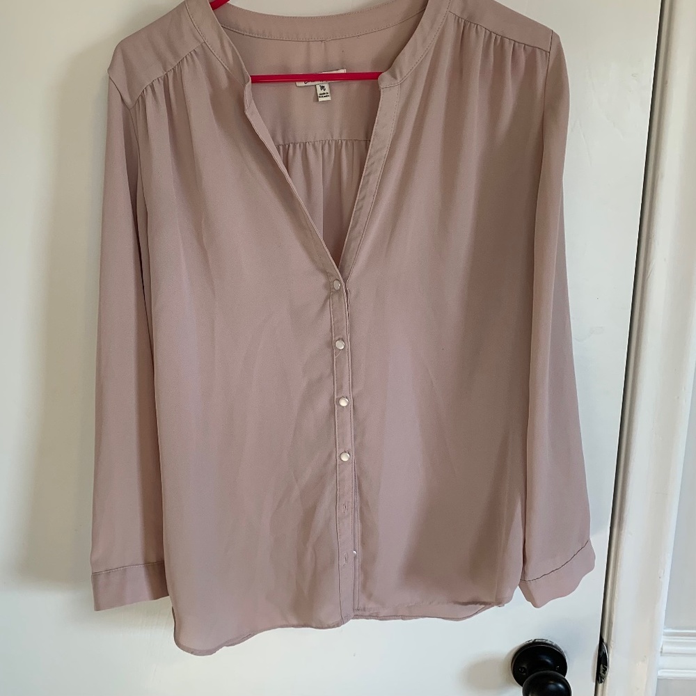 Emma and Olivia Size Medium Blouse